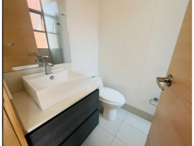 Apartamento en Venta en El Poblado, Medellín - Miniatura 7