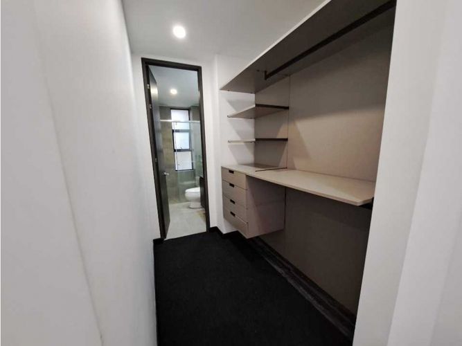 Apartaestudio en Venta en El chico, Bogotá - Miniatura 26