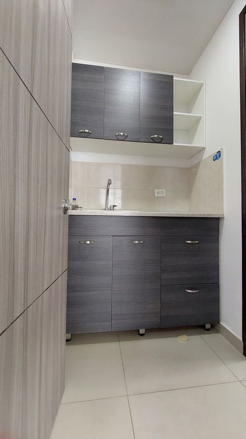 Oficina en Arriendo en Cantalejo, Bogotá - Miniatura 8
