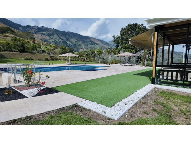 Finca en Arriendo en Copacabana - Miniatura 15