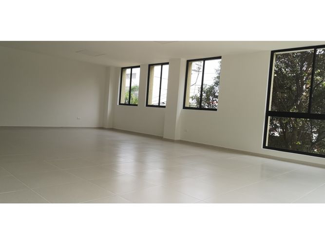 Local en Arriendo en Bucaramanga - Miniatura 5
