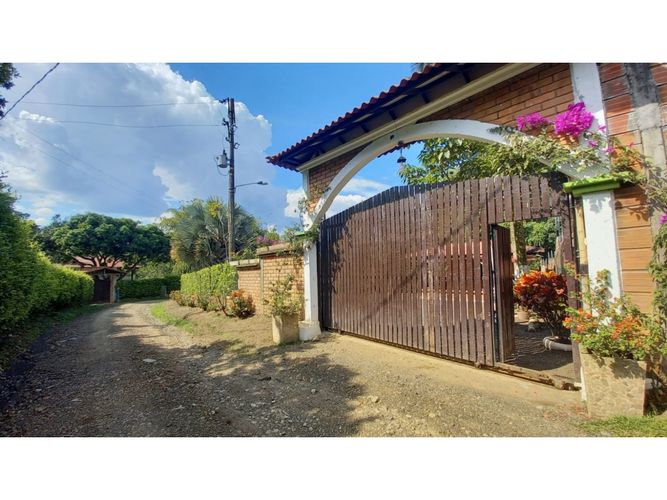 Finca en  Venta en Combia, Pereira - Imagen 1