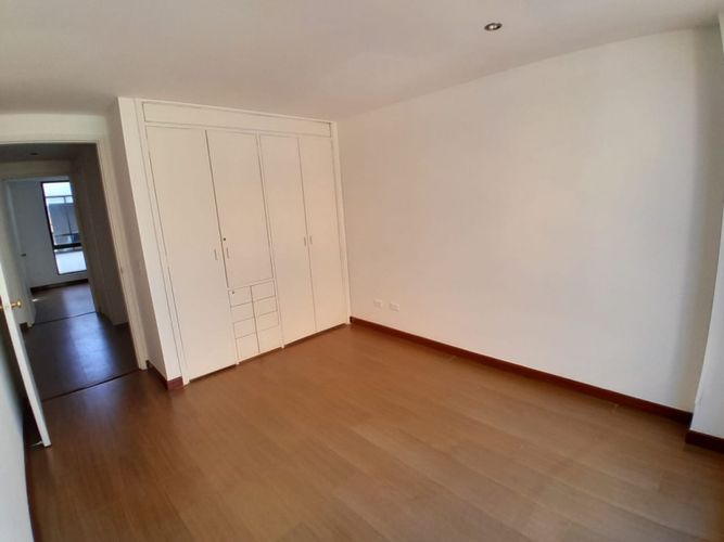 Apartamento en Venta en San patricio, Bogotá - Miniatura 2