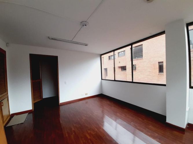 Oficina en Venta en Chico norte, Bogotá - Miniatura 2