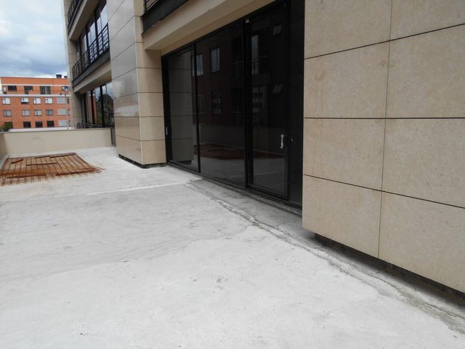 Edificio en Arriendo en Santa Barbara, Bogotá - Miniatura 16