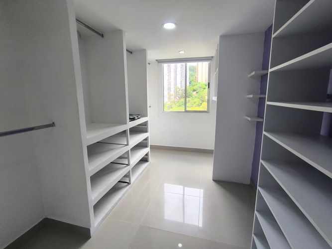 Apartamento en Venta en Rodeo Alto, Medellín - Miniatura 6
