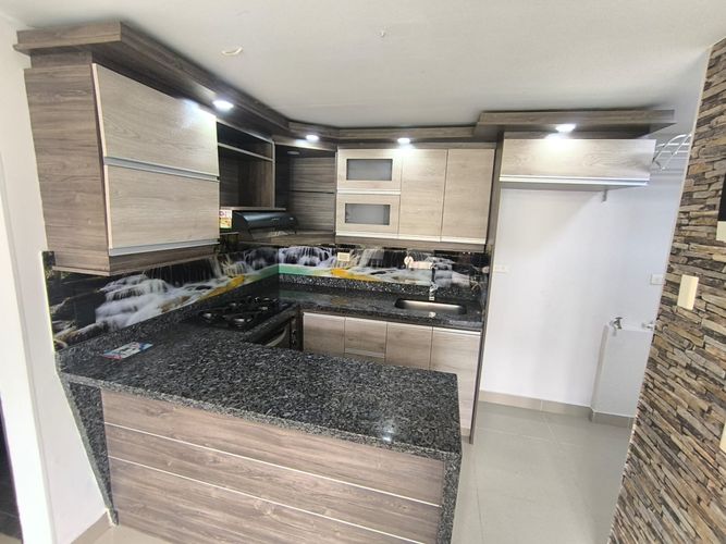 Apartamento en Venta en Rodeo Alto, Medellín - Imagen 1