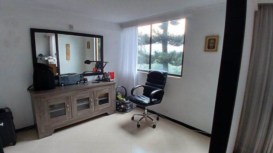 Apartamento en Venta en Loma del Indio, Medellín - Miniatura 3