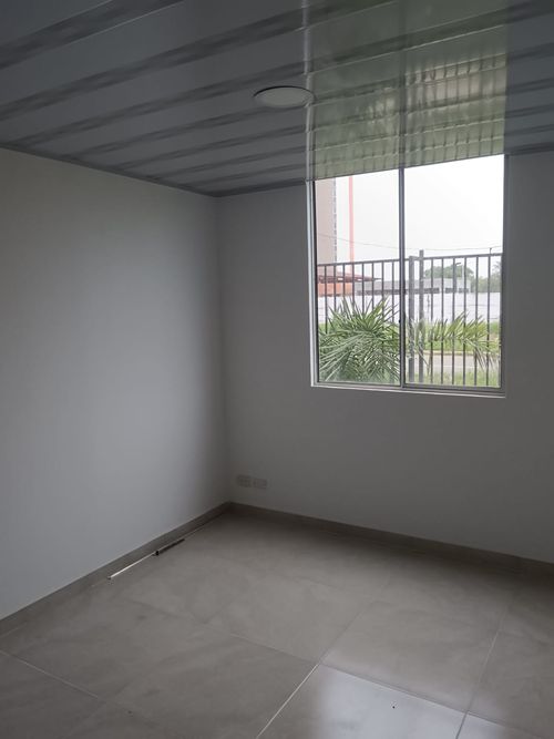 Apartamento en Arriendo en Bochalema, Cali - Miniatura 3