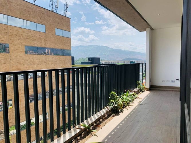 Apartaestudio en Arriendo en Ciudad del Río, Medellín - Miniatura 14