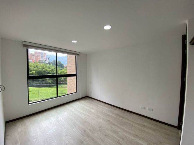 Apartamento en Arriendo en Los alcazares, Sabaneta - Miniatura 8