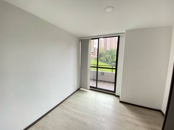 Apartamento en Arriendo en Los alcazares, Sabaneta - Miniatura 12