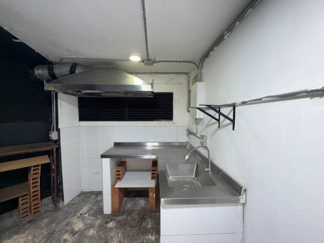 Local en Arriendo en Conquistadores, Medellín - Miniatura 17