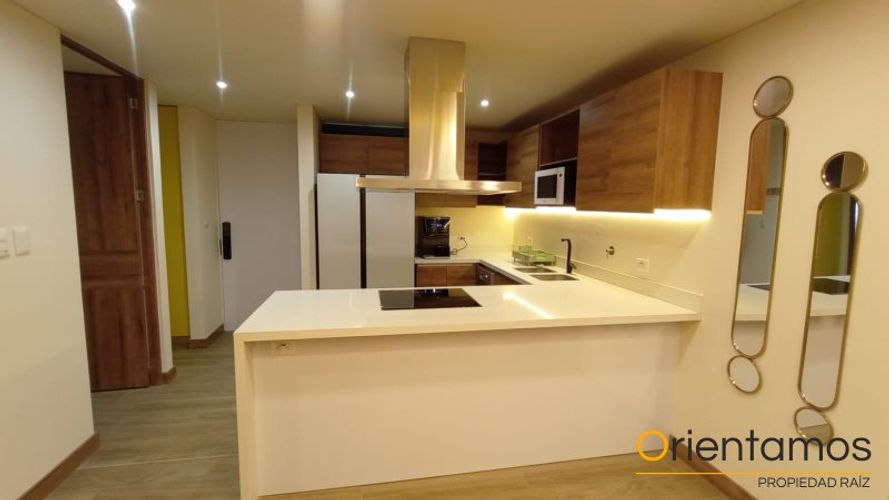 Apartaestudio en Arriendo en El Poblado, Medellín - Imagen 1