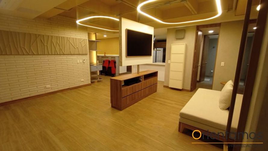 Apartaestudio en Arriendo en El Poblado, Medellín - Miniatura 2