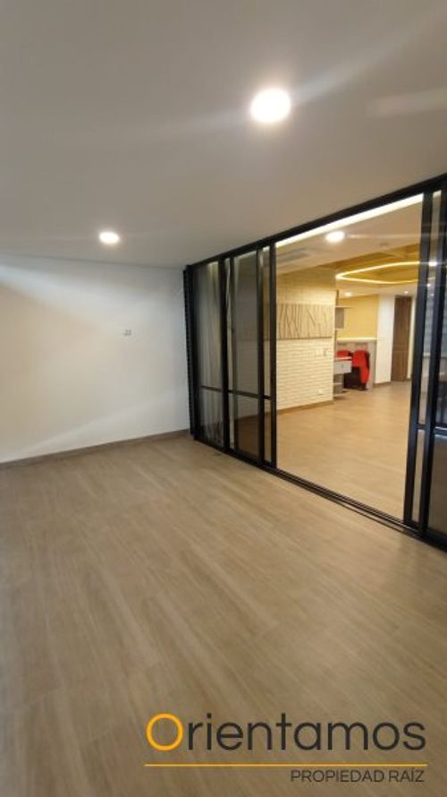 Apartaestudio en Arriendo en El Poblado, Medellín - Miniatura 6