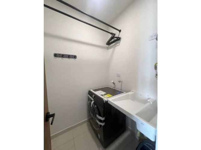 Apartaestudio en Arriendo en Cerritos, Pereira - Miniatura 4
