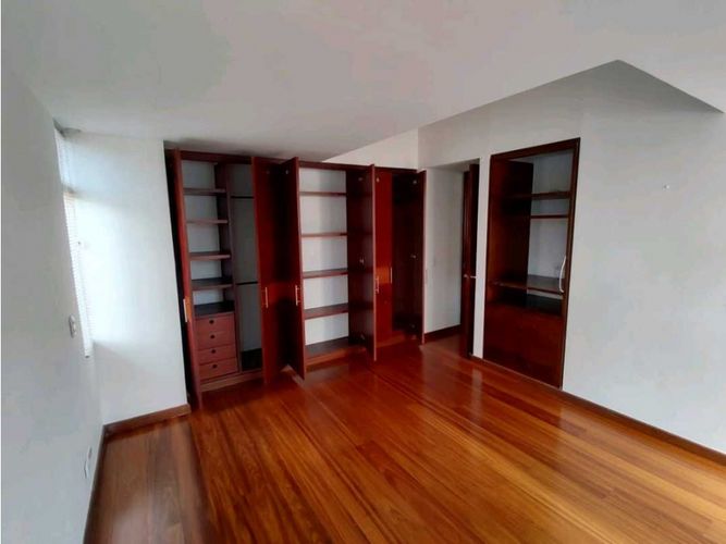 Apartamento en  Venta en Bella suiza, Bogotá - Miniatura 3