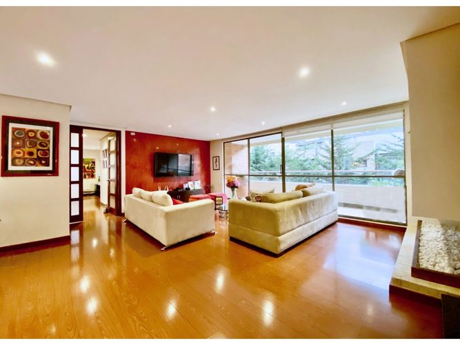 Apartamento en venta en Chicó Alto, Bogotá - Miniatura 3