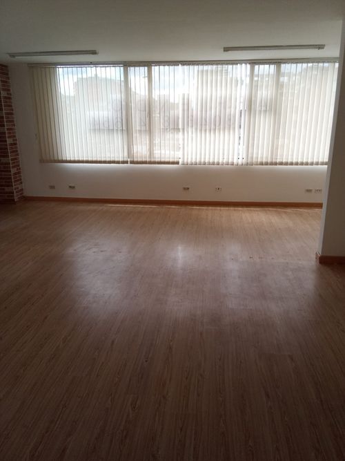 Oficina en Arriendo en Chico norte, Bogotá - Miniatura 11