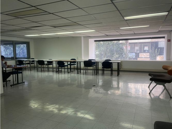 Local en Venta en La candelaria, Bogotá - Miniatura 3