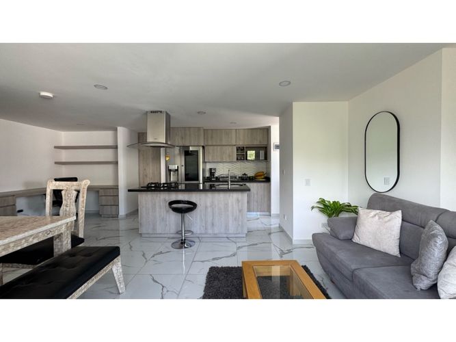 Apartamento en Arriendo en Medellín - Miniatura 2