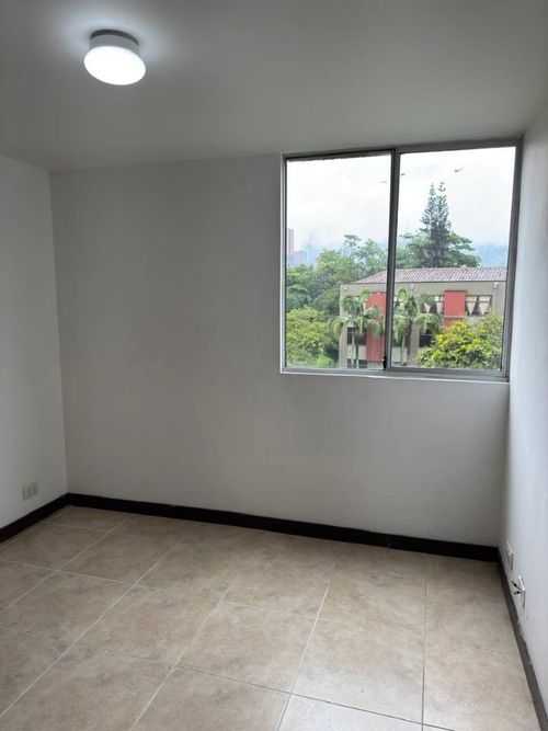 Apartamento en Arriendo en La inmaculada, Medellín - Miniatura 6