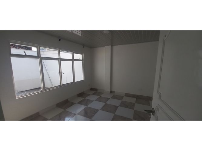 Oficina en Arriendo en Tequendama, Cali - Miniatura 10