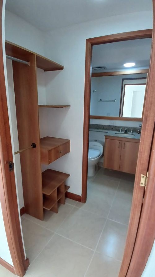 Apartamento en Venta en Belen Malibu, Medellín - Miniatura 11