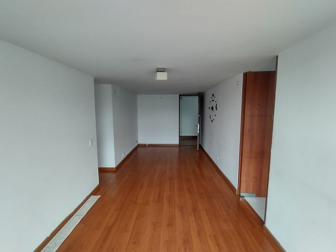 Apartamento en Venta en Cantalejo, Bogotá - Miniatura 2