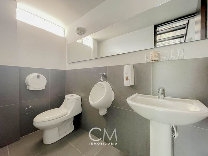 Local en Arriendo en Santa Paula, Bogotá - Miniatura 9