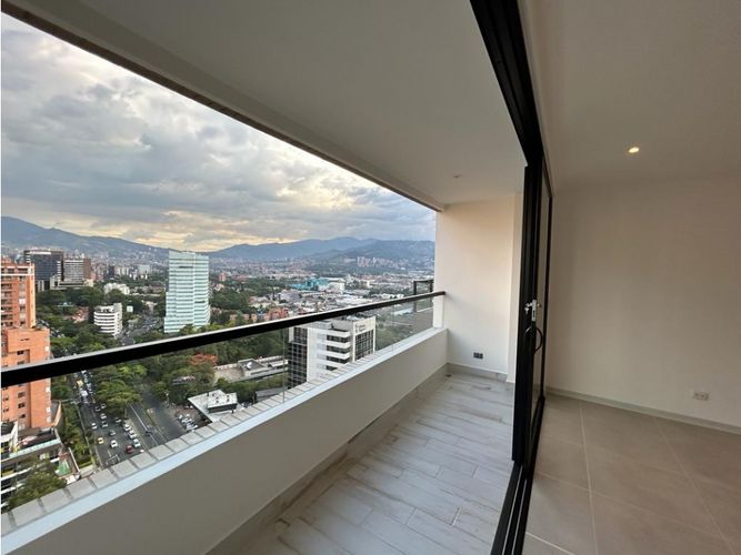 Apartamento en Venta en El Poblado, Medellín - Miniatura 5