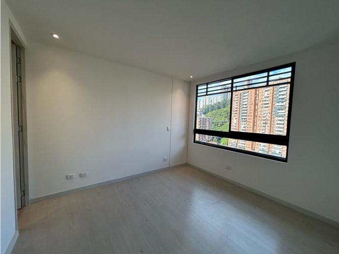 Apartamento en Venta en El Poblado, Medellín - Miniatura 13