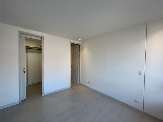 Apartamento en Venta en El Poblado, Medellín - Miniatura 18