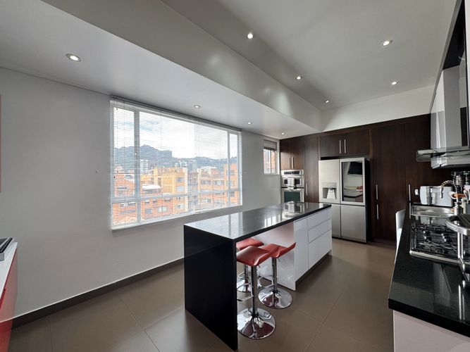 Apartamento en Venta en Santa Barbara, Bogotá - Miniatura 6