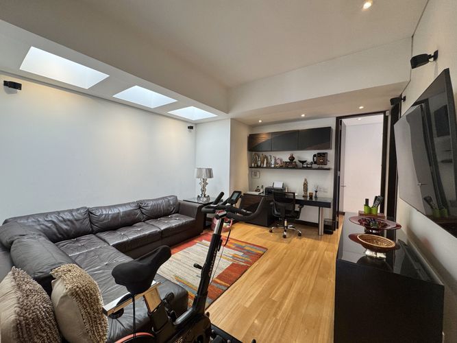 Apartamento en Venta en Santa Barbara, Bogotá - Miniatura 8