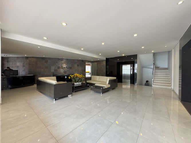 Apartamento en Venta en Santa Barbara, Bogotá - Miniatura 17