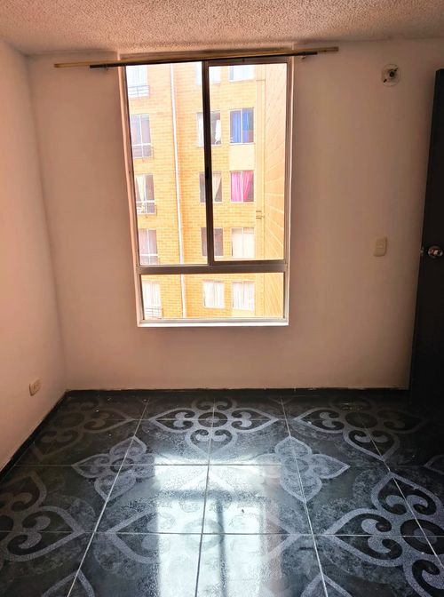 Apartamento en Arriendo en Cr. jazmin, Soacha - Miniatura 2