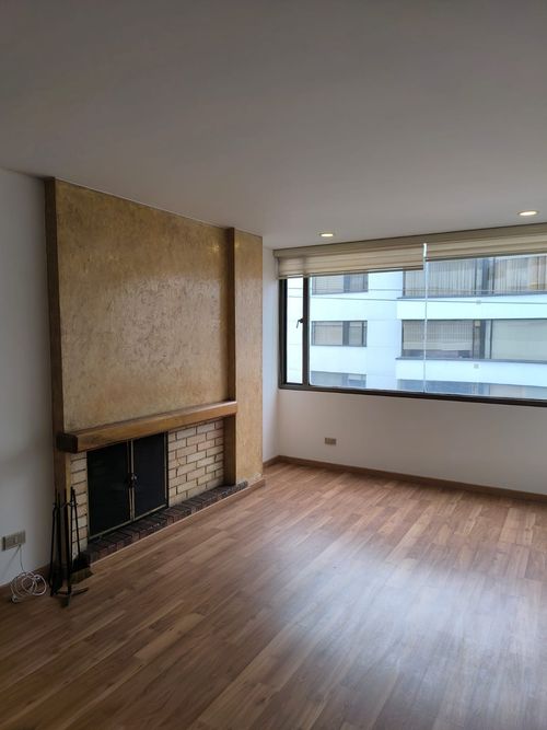 Apartamento en Arriendo en Santa Barbara, Bogotá - Imagen 1