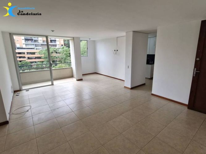 Apartamento en Arriendo en Loma del Esmeraldal, Envigado - Miniatura 2