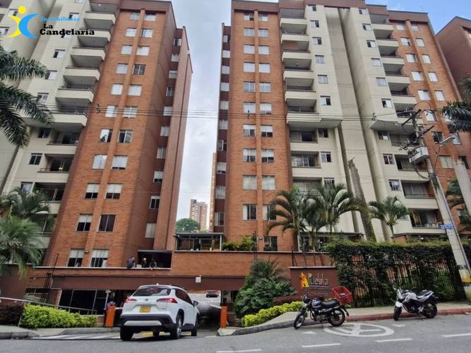 Apartamento en Arriendo en Loma del Esmeraldal, Envigado - Imagen 1