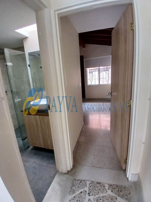 Casa en Arriendo en Laureles Nogal, Medellín - Miniatura 19