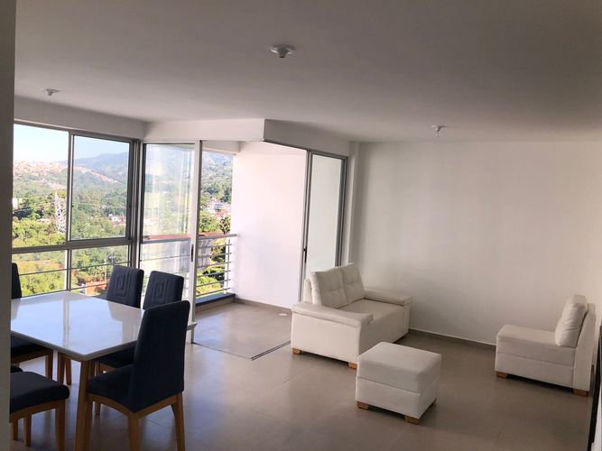 Apartamento en Venta en Floridablanca - Miniatura 2