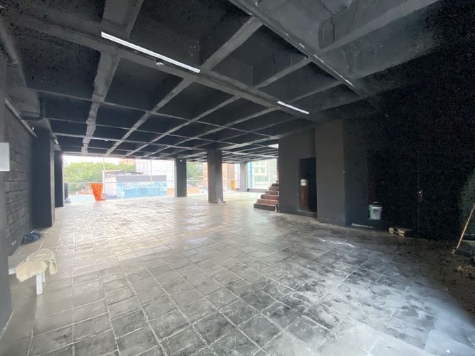 Local en Arriendo en Conquistadores, Medellín - Miniatura 4