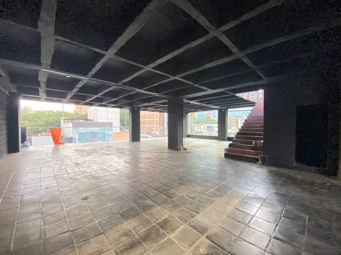 Local en Arriendo en Conquistadores, Medellín - Miniatura 5