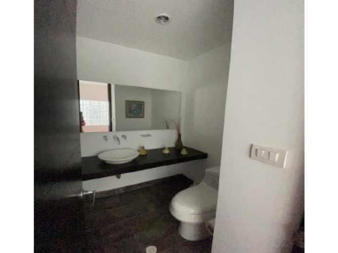 Apartamento en Venta en Santa barbara centro, Bogotá - Miniatura 4