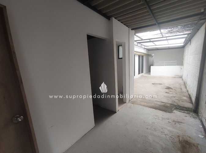Casa en Arriendo en El Poblado, Medellín - Miniatura 23