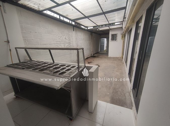 Casa en Arriendo en El Poblado, Medellín - Miniatura 27