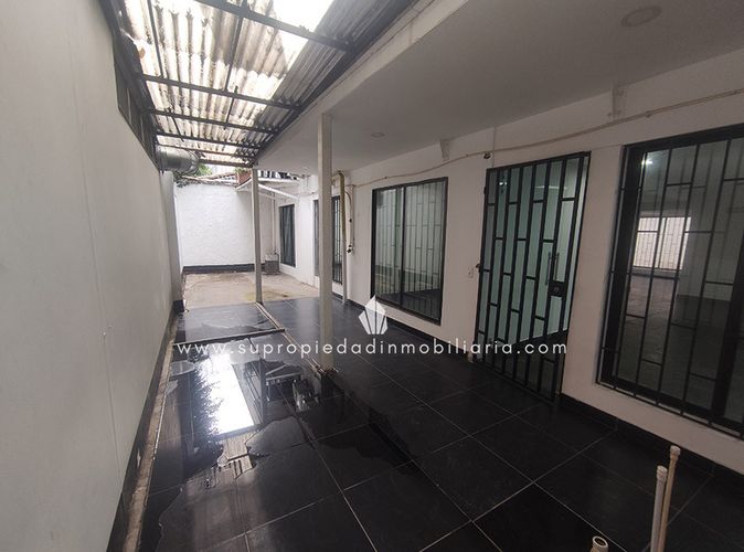 Casa en Arriendo en El Poblado, Medellín - Miniatura 29