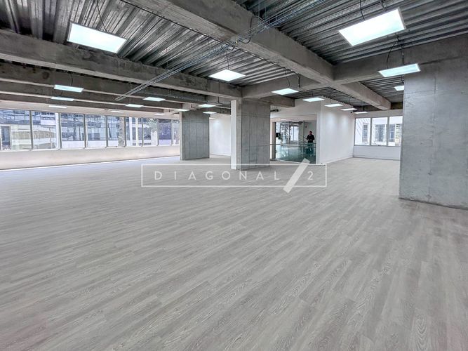 Oficina en Arriendo en Chico norte, Bogotá - Miniatura 2